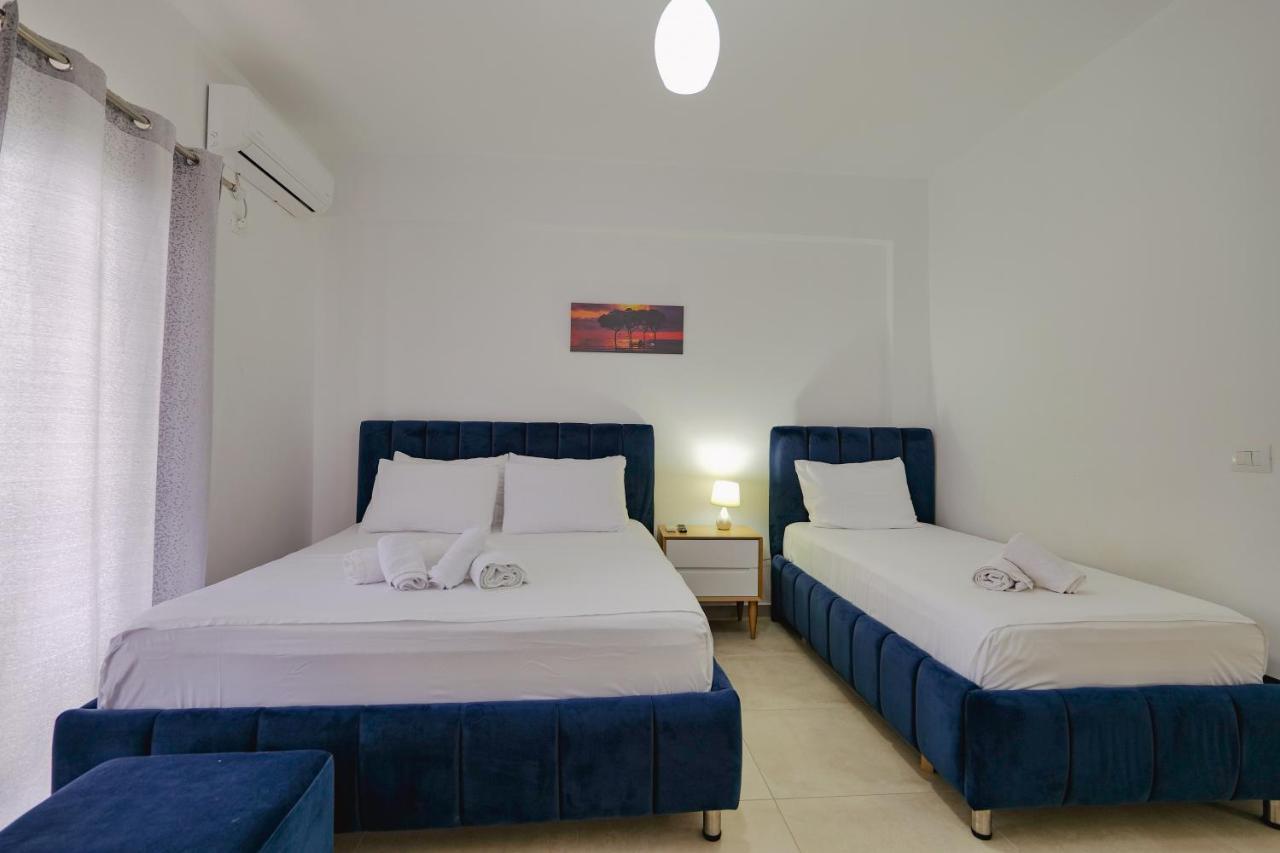 Violeta Apartments Εξαμίλιο Εξωτερικό φωτογραφία