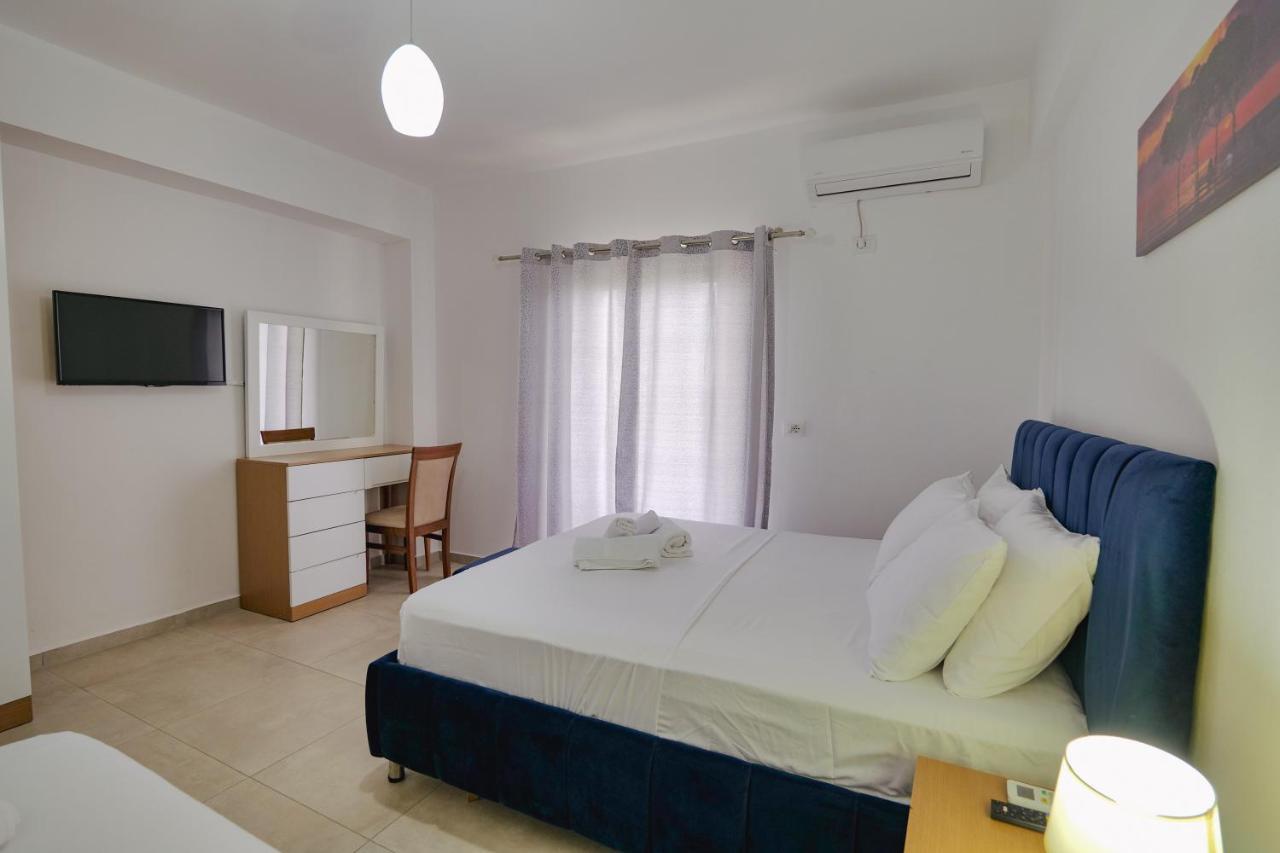 Violeta Apartments Εξαμίλιο Εξωτερικό φωτογραφία