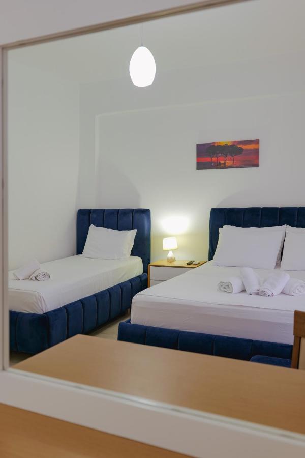 Violeta Apartments Εξαμίλιο Εξωτερικό φωτογραφία