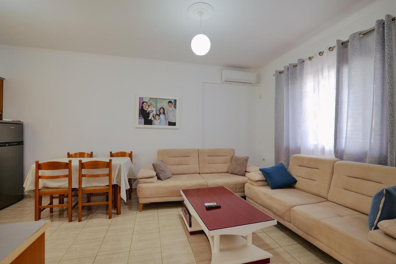Violeta Apartments Εξαμίλιο Εξωτερικό φωτογραφία